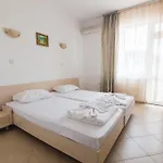 Plovdiv מלון 2*