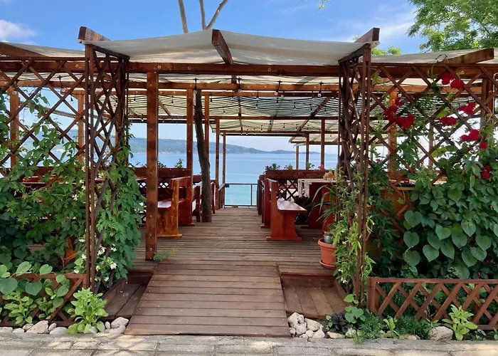 普罗夫迪夫酒店 2*