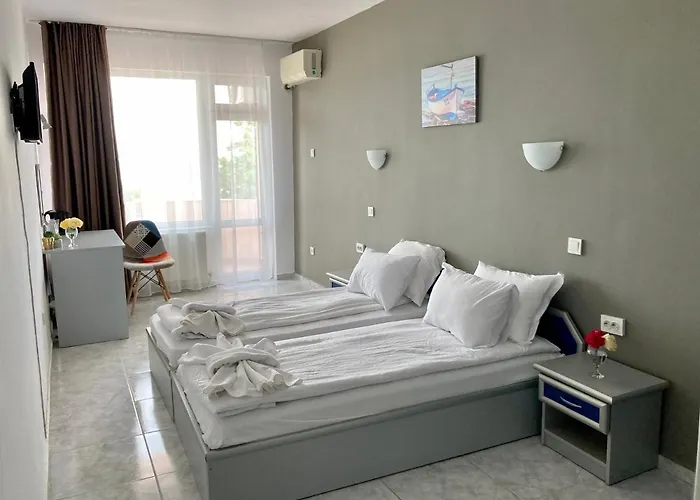 普罗夫迪夫酒店 2*