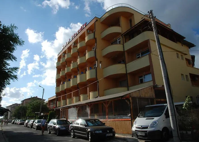 普罗夫迪夫酒店 2*