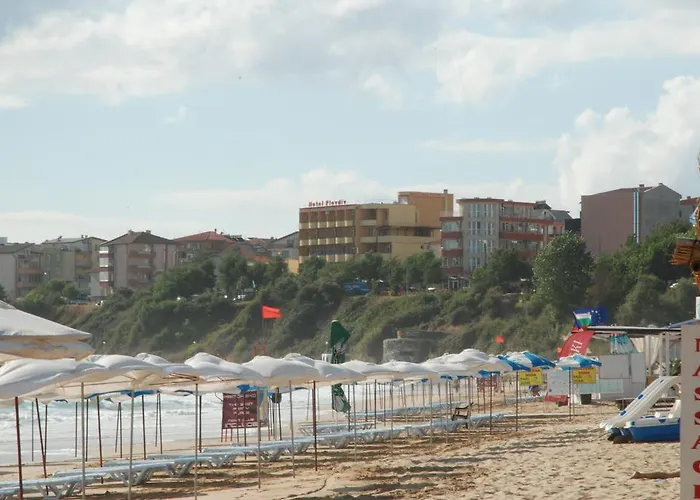 普罗夫迪夫酒店